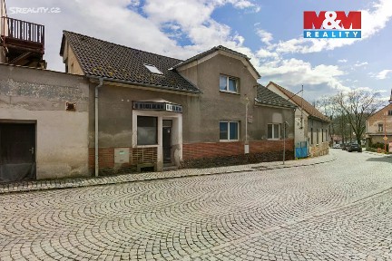 Prodej rodinného domu 209 m², pozemek 234 m² 1. máje, Zruč nad Sázavou