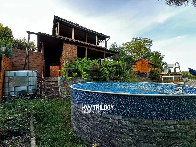 Prodej chaty 30 m², pozemek 356 m² Králův Dvůr - Křižatky