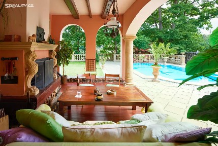 Prodej rodinného domu 470 m², pozemek 980 m² Říčany