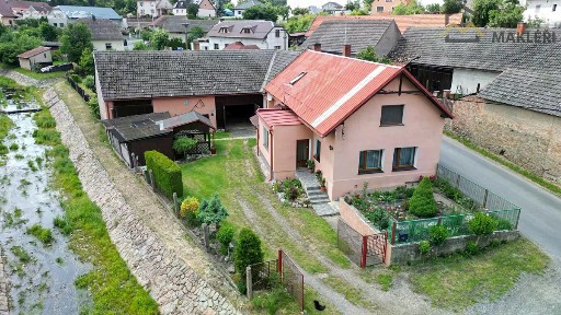 Prodej rodinného domu 132 m², pozemek 1208 m² Chlístovice