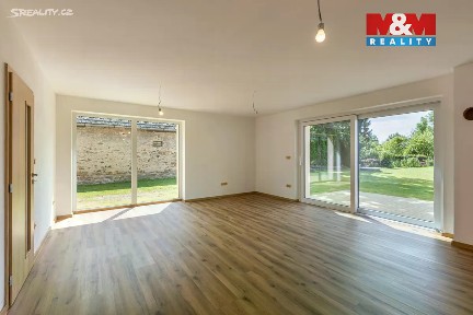 Prodej rodinného domu 147 m², pozemek 1973 m² Petrovice I