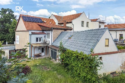 Prodej rodinného domu 133 m², pozemek 731 m² Komenského nám., Zásmuky