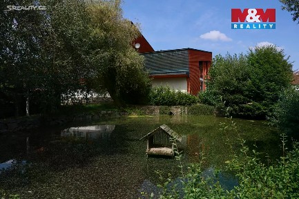 Prodej rodinného domu 1076 m², pozemek 4178 m² Okrouhlo