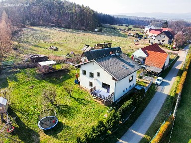 Prodej vícegeneračního domu 235 m², pozemek 1641 m² Rybníky - Libice