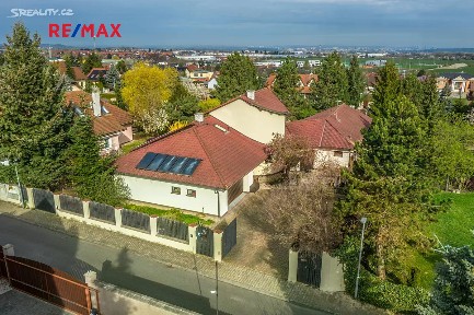 Prodej vícegeneračního domu 309 m², pozemek 1326 m² Lipová, Jesenice