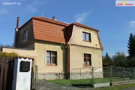 Prodej rodinného domu 724 m², pozemek 614 m² Chocerady