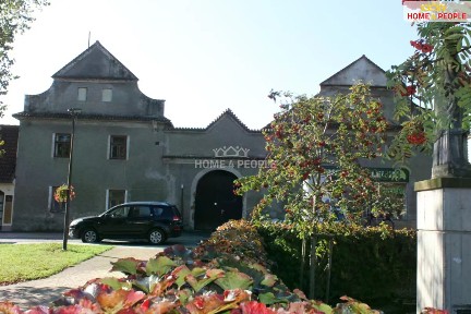 Prodej památky 673 m², pozemek 1272 m² Ješutovo náměstí, Bystřice