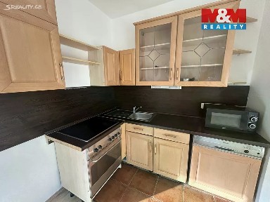 Pronájem bytu 1+1 37 m² Tolstého, Ústí nad Labem - Střekov