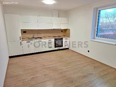 Pronájem bytu 2+kk 34 m² Přerovská, Olomouc - Holice