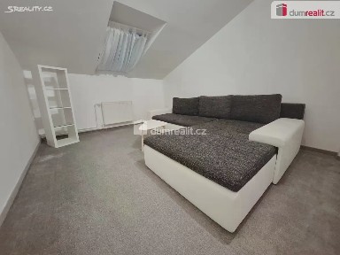 Pronájem bytu 2+1 57 m² Lužická, Hoštka - Kochovice