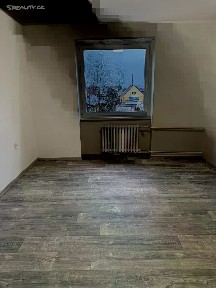 Pronájem bytu 3+1 98 m² Všehrdy