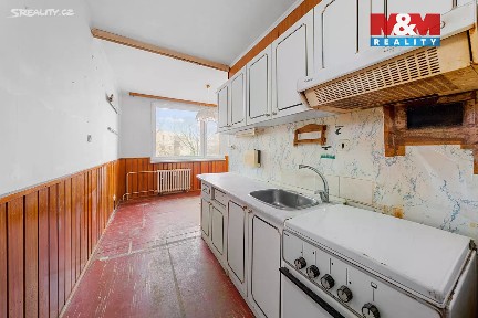 Prodej bytu 3+1 69 m² Tolstého, Ústí nad Labem - Střekov