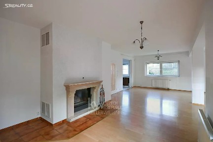 Pronájem rodinného domu 251 m², pozemek 1018 m² K vinicím, Praha - Nebušice