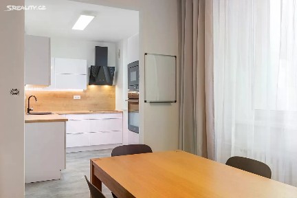 Prodej bytu 4+1 89 m² Sídliště Osvobození, Vyškov - Dědice