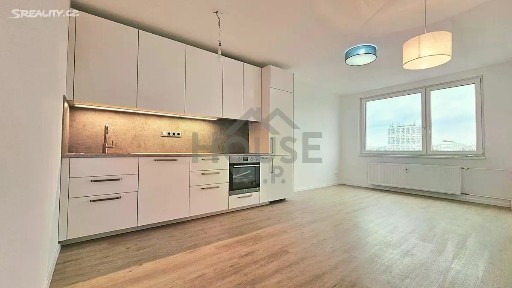 Prodej bytu 4+kk 72 m² Pomořanská, Praha - Troja