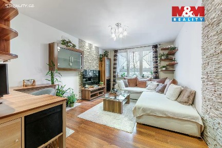 Prodej bytu 2+1 60 m² náměstí 9. května, Chodov