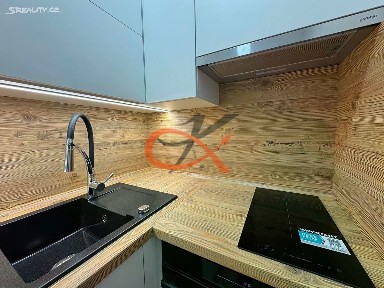 Pronájem bytu 1+kk 24 m² Jasenická, Vsetín