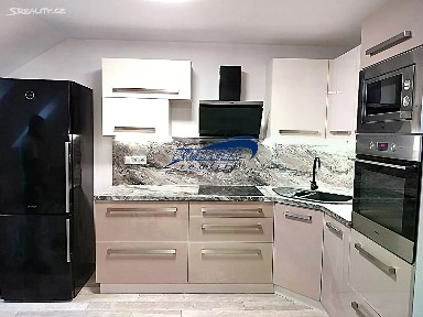 Pronájem bytu 2+kk 64 m² Kopečky, Vranovice