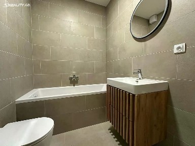 Pronájem bytu 2+kk 55 m² 5. května, Kolín - Kolín II