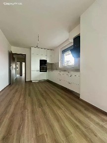 Pronájem bytu 3+kk 83 m² Návarovská, Praha