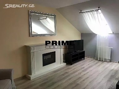 Pronájem bytu 3+1 92 m² Máchova, Praha - Vinohrady