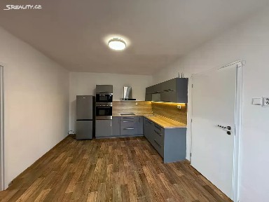 Prodej bytu 2+kk 50 m² Na Popluží, Ústí nad Labem - Klíše