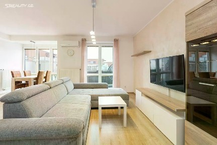 Pronájem bytu 2+kk 60 m² K Meteoru, Hradec Králové - Svobodné Dvory