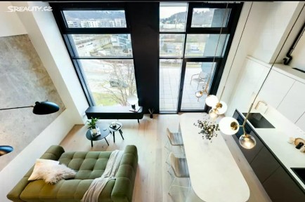 Prodej bytu 2+kk 55 m² Československého exilu, Praha - Modřany