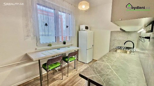Pronájem bytu 2+1 52 m² Praha - Veleslavín