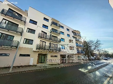 Pronájem bytu 2+kk 54 m² Na Zlaté stoce, České Budějovice - České Budějovice 2