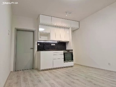 Pronájem bytu 1+kk 28 m² Wolkerova, Olomouc