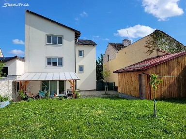 Pronájem bytu 1+kk 40 m² U Sklépka, Staré Město