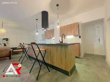Pronájem bytu 2+kk 80 m² Čebín
