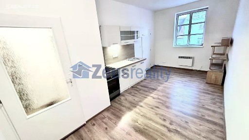 Pronájem bytu 2+kk 40 m² U milosrdných, Praha - Staré Město