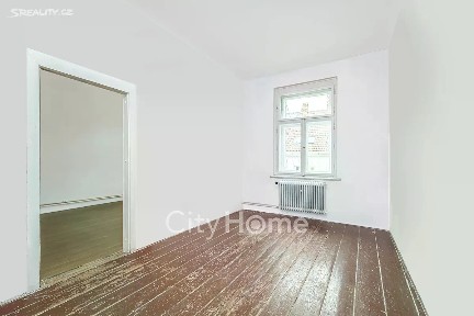 Prodej bytu 2+1 66 m² Horní, Praha - Nusle