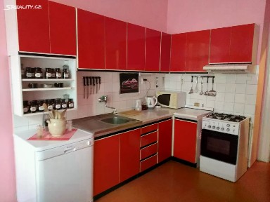 Pronájem bytu 3+kk 71 m² Chodská, Praha - Vinohrady