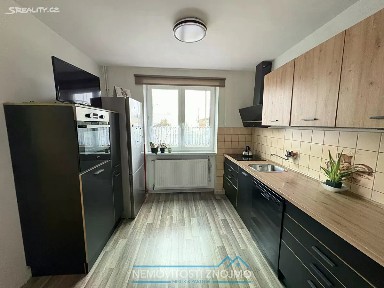 Pronájem bytu 2+kk 73 m² Dyjákovice