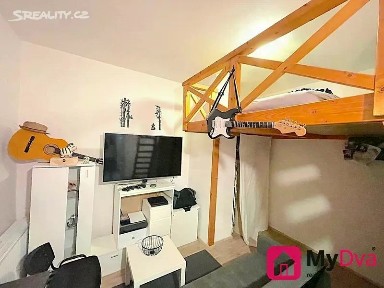 Pronájem bytu 1+kk 25 m² Lužická, Znojmo