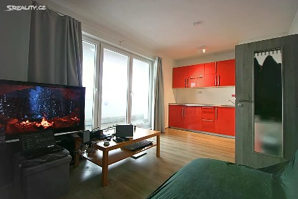 Pronájem bytu 1+kk 36 m² Kadečkové, Praha - Letňany
