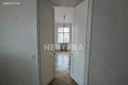 Pronájem bytu pokoje 25 m² U Malvazinky, Praha - Smíchov