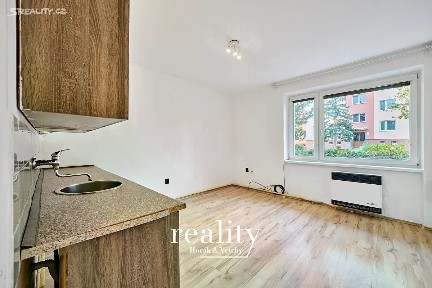 Prodej bytu 1+kk 19 m² Jindřicha Hořejšího, Znojmo