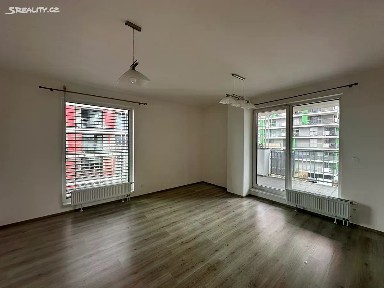 Prodej bytu 3+kk 68 m² Nad úžlabinou, Praha - Malešice