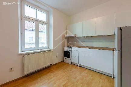 Pronájem bytu 2+1 54 m² Jablonského, Plzeň - Východní Předměstí