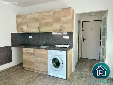Prodej bytu 1+kk 23 m² Na Vyhlídce, Kaplice