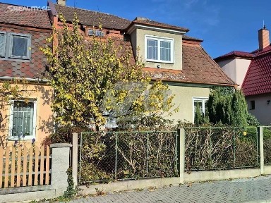 Prodej rodinného domu 105 m², pozemek 714 m² Šternberk