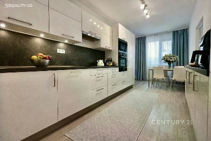 Pronájem bytu pokoje 19 m² Svážná, Brno - Nový Lískovec