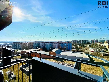 Pronájem bytu 1+kk 30 m² Houbalova, Brno - Líšeň