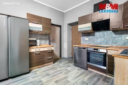 Prodej bytu 3+1 100 m² Krkonošská, Desná - Desná II