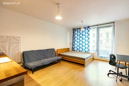 Pronájem bytu 1+kk 31 m² Sousedíkova, Praha - Vysočany