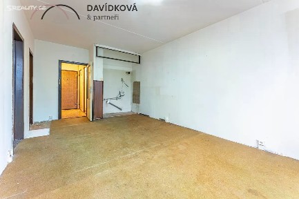 Prodej bytu 2+kk 41 m² Pirinská, Praha - Modřany